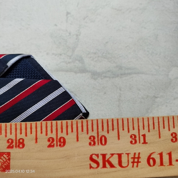 Daniel Cremieux Striped Men's Tie  Red, Blue, White Silk Handmade Preppy Classic - Picture 8 of 12